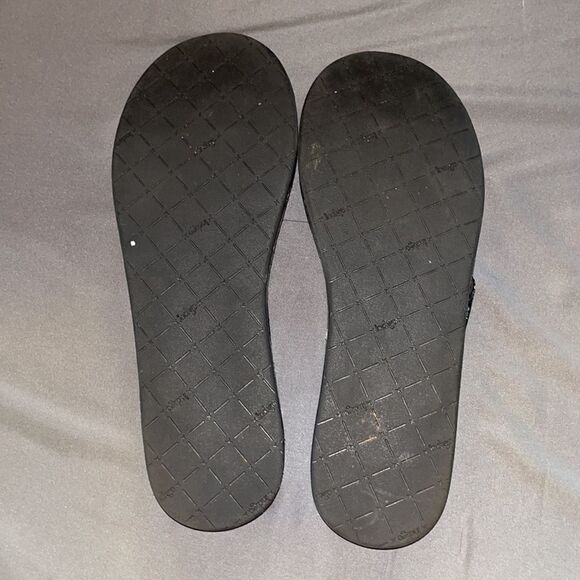 Indigo Black Flip Flop Sandals - Picture 5 of 6